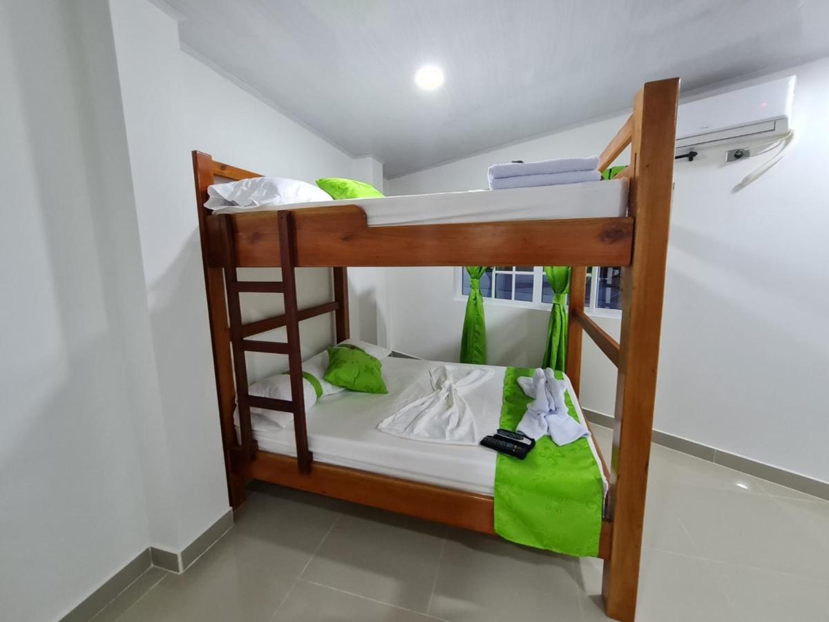 El Paraiso Jg Hotell Doradal Exteriör bild